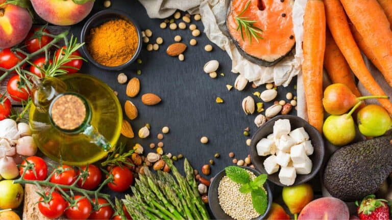 Mediterranean diet foods.
